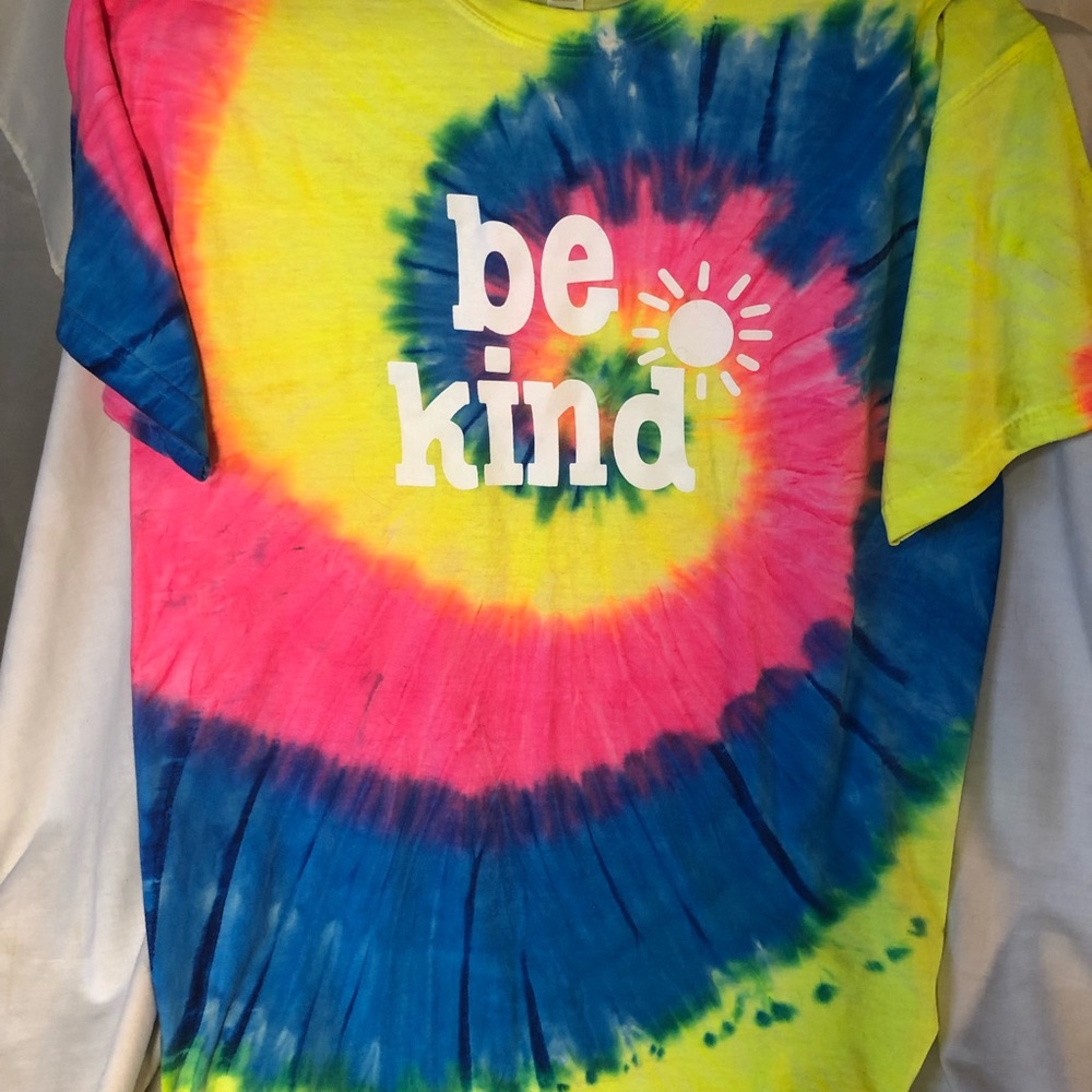 ⚡️B2🏷G1  “Be Kind“ Tie Dye Womens’ T-Shirt